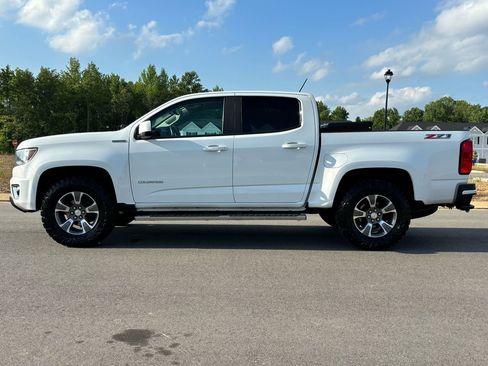 Used 2017 Chevrolet Colorado Z71 AWD/4WD image 6