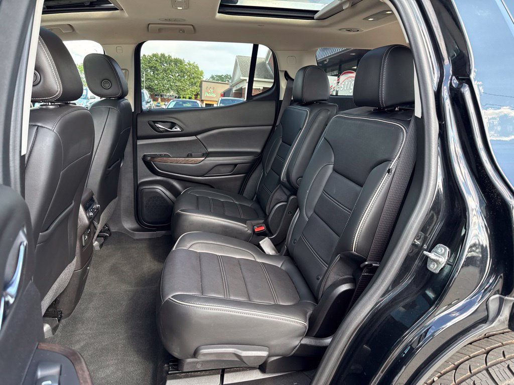 Used 2022 GMC Acadia Denali w/ Denali Ultimate Package AWD/4WD image 49