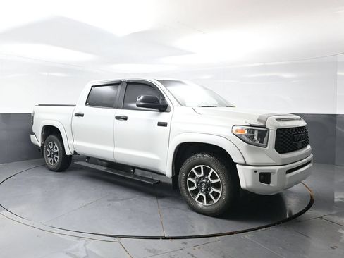 Used 2021 Toyota Tundra Platinum AWD/4WD image 4