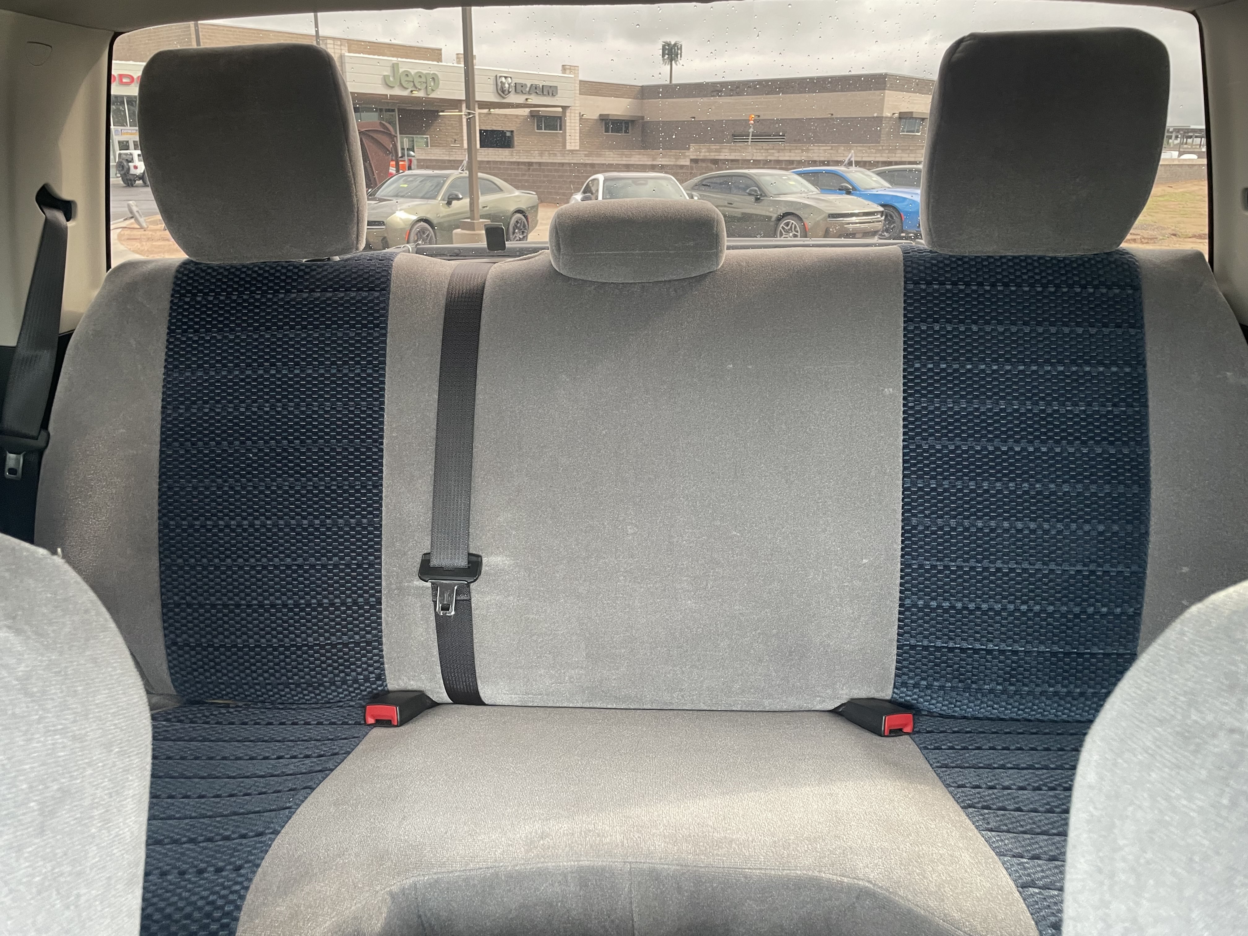 Used 2016 RAM 1500 Express RWD image 21