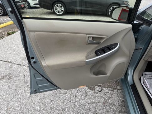 Used 2012 Toyota Prius Two image 23