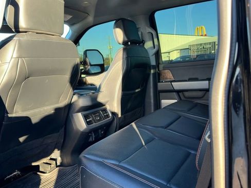 Used 2024 Ford F250 Lariat w/ Lariat Ultimate Package image 12