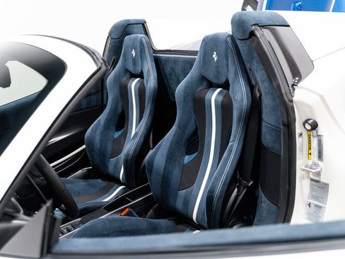 Used 2020 Ferrari 488 Pista Spider RWD image 7