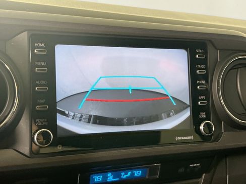 Used 2021 Toyota Tacoma TRD Sport image 13