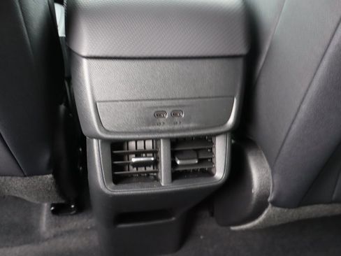 New 2026 Chevrolet Equinox LT image 24