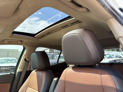 Used 2016 Buick Encore Premium FWD image 18