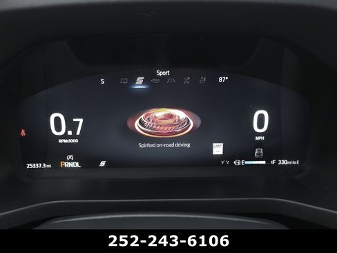 Used 2025 Ford Explorer Active w/ Active Comfort Package RWD image 24