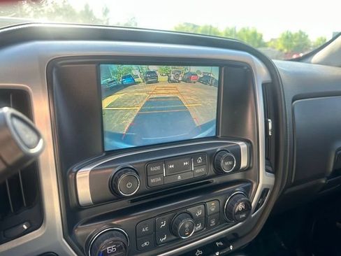 Used 2017 GMC Sierra 1500 SLT w/ SLT Premium Package AWD/4WD image 29