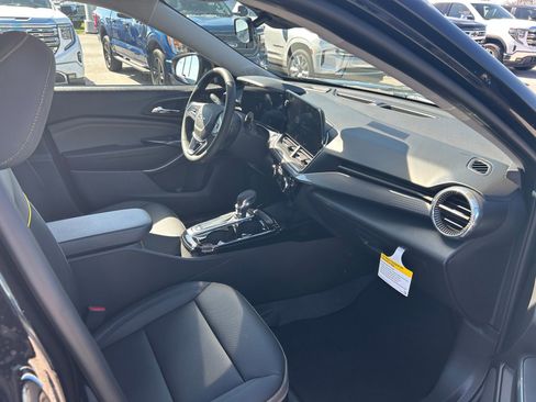 New 2026 Chevrolet Trax ACTIV image 11