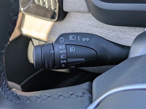 New 2026 Volvo XC90 T8 Plus image 37