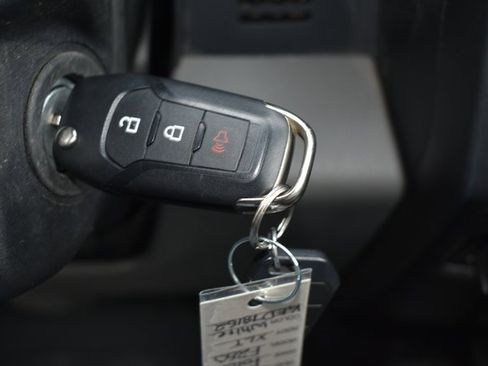 Used 2019 Ford F250 XLT w/ XLT Value Package image 22