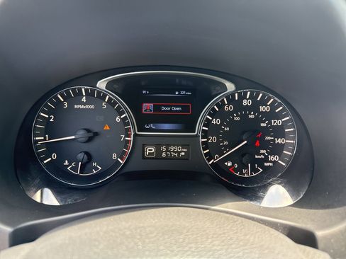 Used 2015 Nissan Altima 2.5 SL w/ Technology Package FWD image 10