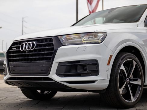 Used 2019 Audi Q7 3.0T Prestige AWD/4WD image 8