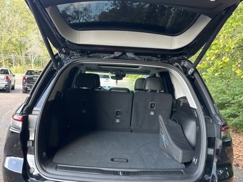 Used 2022 Jeep Grand Cherokee Limited 4xe image 11