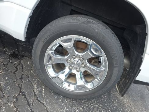 Used 2019 RAM 1500 Big Horn AWD/4WD image 47