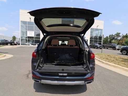 Used 2020 BMW X7 xDrive40i w/ Premium Package image 47