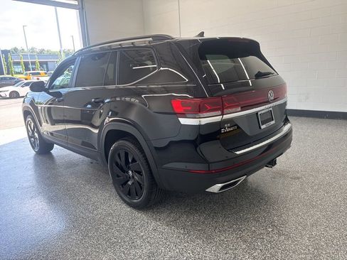 New 2026 Volkswagen Atlas SE AWD/4WD image 2
