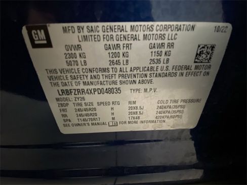 Used 2023 Buick Envision Avenir image 28