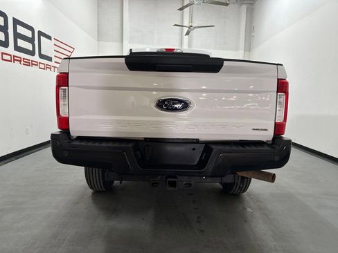 Used 2017 Ford F250 XL w/ Power Equipment Group AWD/4WD image 13