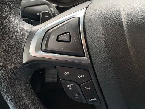 Used 2018 Ford Edge SEL w/ Equipment Group 201A FWD image 21