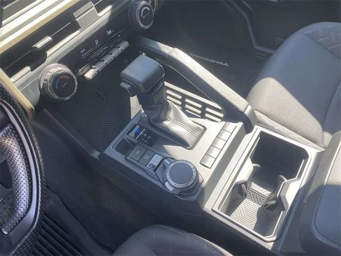Used 2024 Toyota Tacoma SR image 22