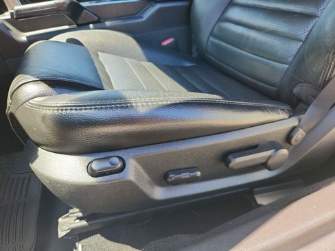 Used 2006 Ford Mustang GT Premium RWD image 16