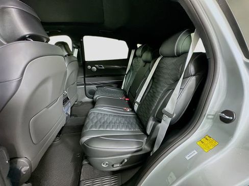 New 2026 Genesis GV80 3.5T e-SC image 17