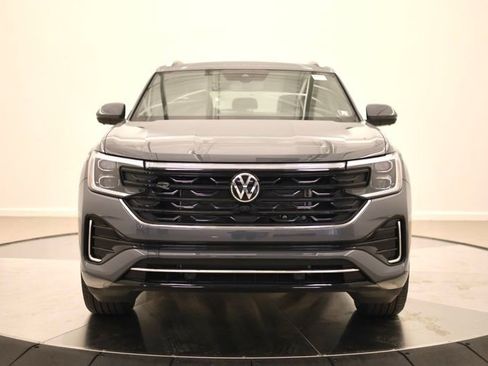 New 2026 Volkswagen Atlas Cross Sport SEL Premium R-Line AWD/4WD image 8