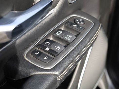 Certified 2023 RAM 1500 Laramie image 18