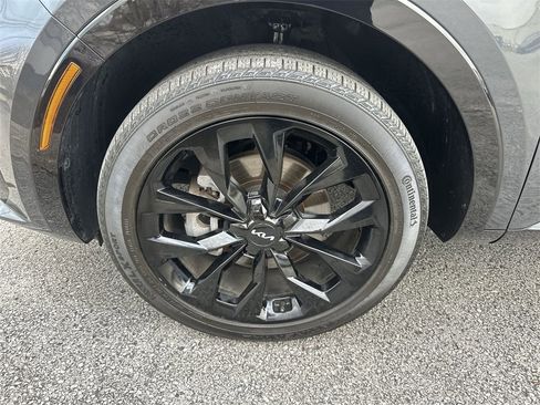 Used 2022 Kia Sorento SX image 10