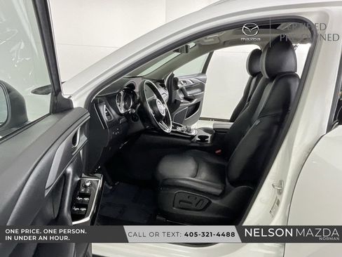 Certified 2022 MAZDA CX-9 Touring Plus image 11