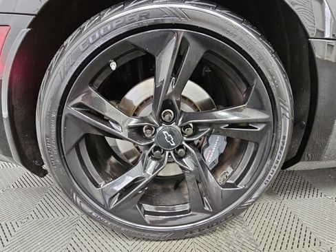 Certified 2023 Chevrolet Camaro SS RWD image 44