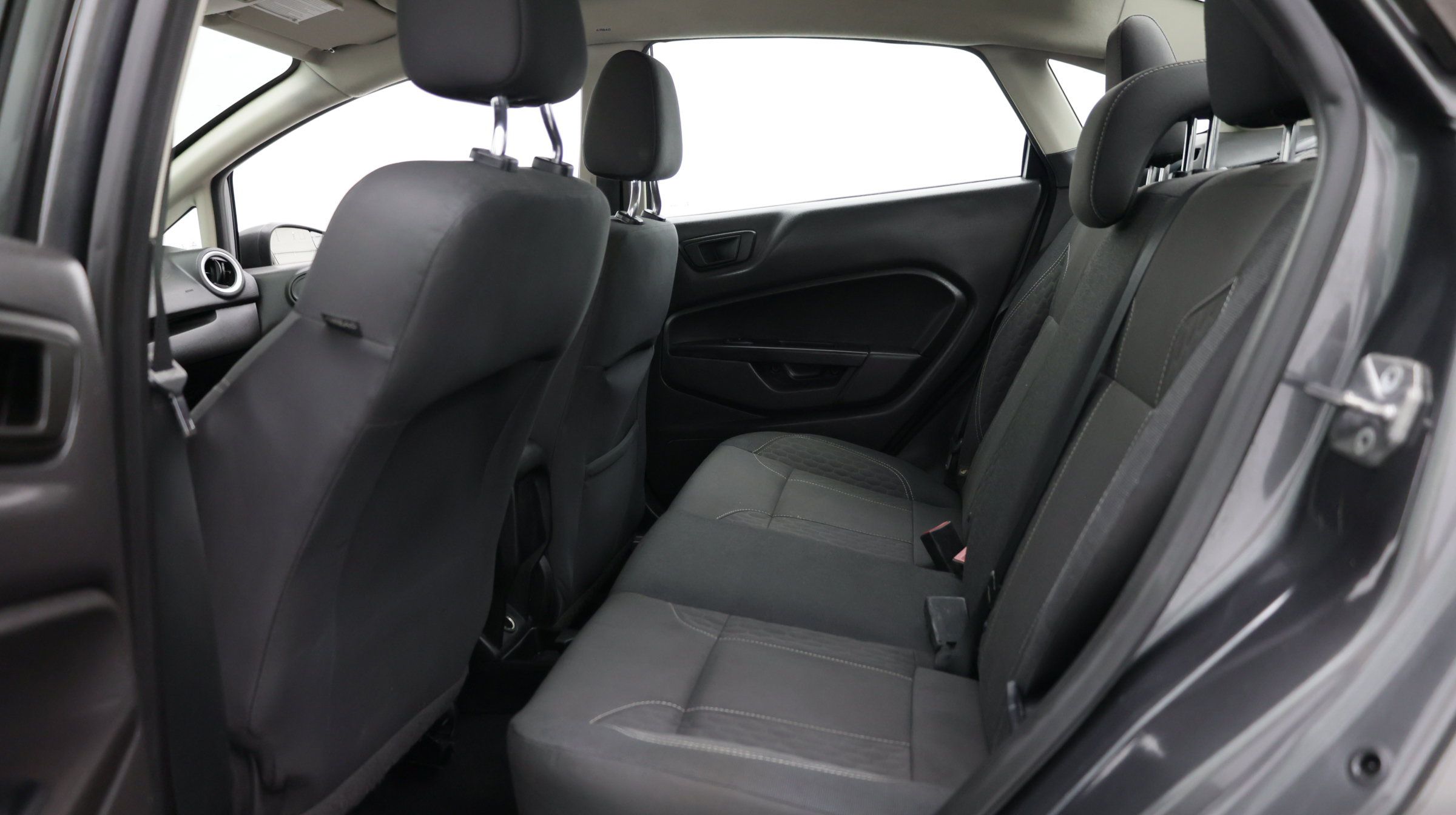 Used 2018 Ford Fiesta SE FWD image 23