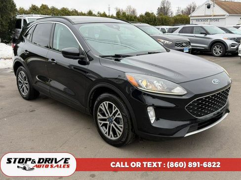 Used 2021 Ford Escape SEL w/ Technology Package image 7