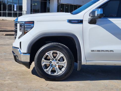 Used 2022 GMC Sierra 1500 SLT w/ Max Trailering Package RWD image 6