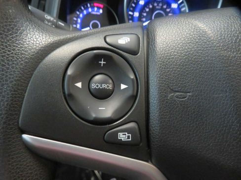 Used 2015 Honda Fit EX image 30