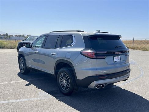 New 2025 GMC Acadia Elevation image 5