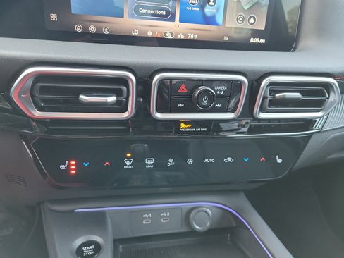 New 2026 Nissan Sentra SR image 17