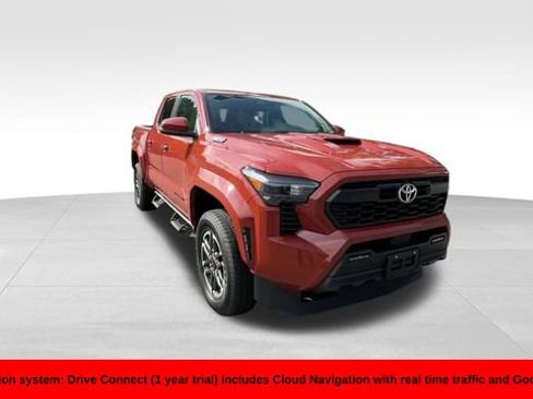 Used 2025 Toyota Tacoma TRD Sport w/ TRD Sport Upgrade Package AWD/4WD image 10