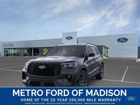 New 2026 Ford Explorer ST-Line w/ ST-Line Street Pack AWD/4WD image 2
