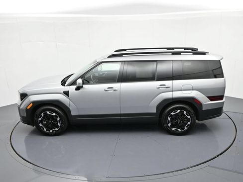 Used 2025 Hyundai Santa Fe SEL AWD/4WD image 19