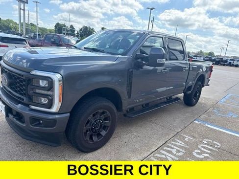 Used 2023 Ford F250 Lariat w/ Sport Appearance Package AWD/4WD image 1