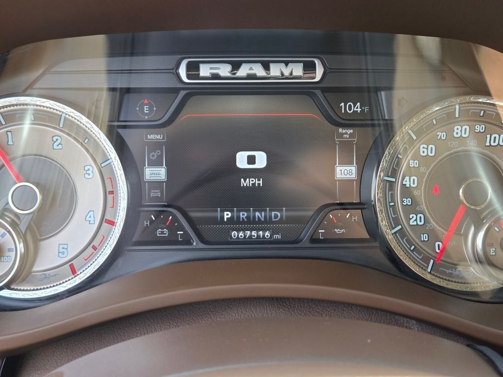 Used 2022 RAM 3500 Limited AWD/4WD image 27