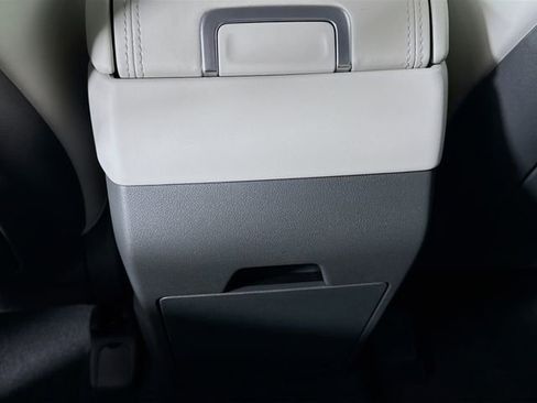 Used 2026 Hyundai Santa Fe Calligraphy image 26