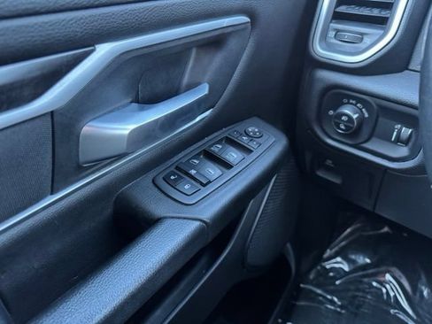 Used 2024 RAM 1500 Big Horn AWD/4WD image 35