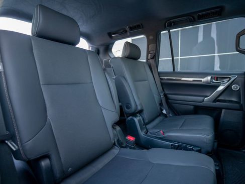Used 2023 Lexus GX 460 Premium image 39