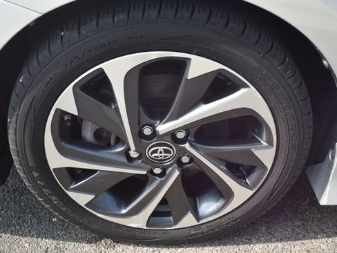 Used 2017 Toyota Corolla iM w/ Carpet Mat Package FWD image 44