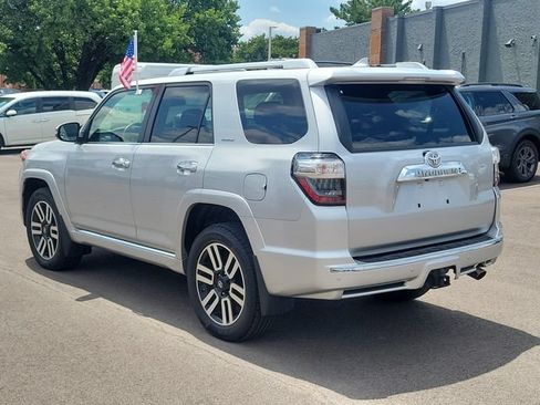Used 2021 Toyota 4Runner Limited AWD/4WD image 3