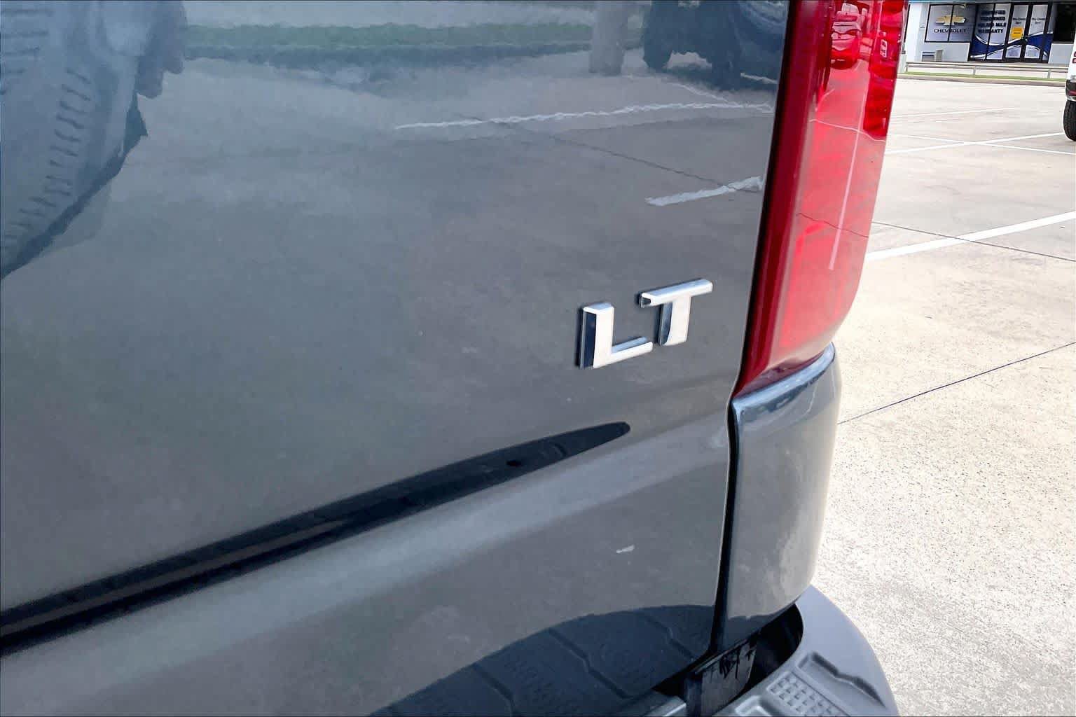 Used 2020 Chevrolet Silverado 1500 LT w/ Texas Edition RWD image 10