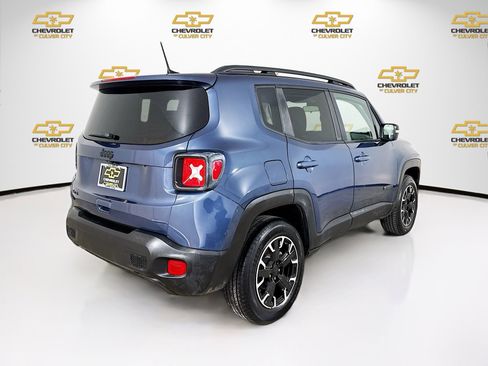 Used 2023 Jeep Renegade Latitude image 7